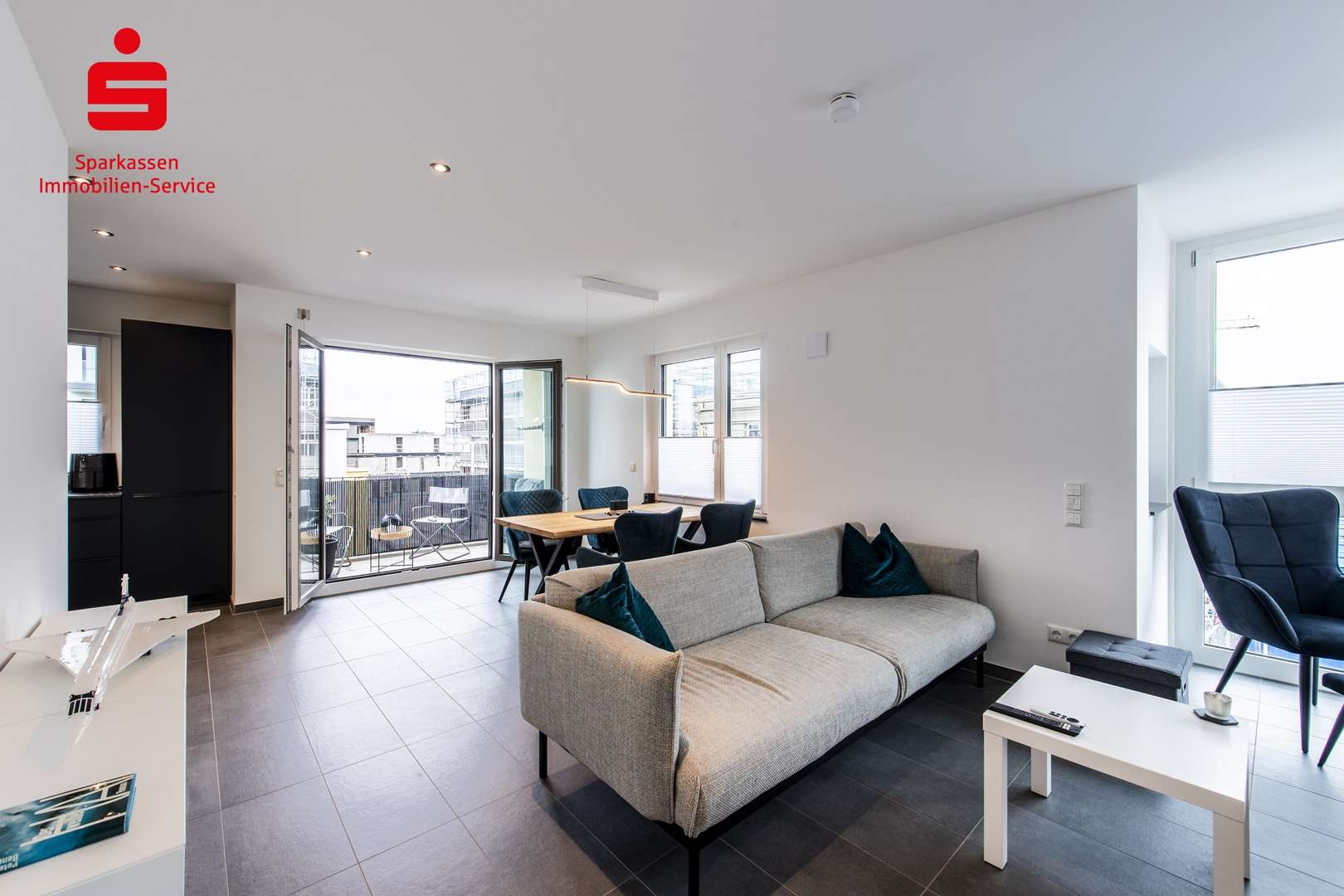Wohnbereich - Etagenwohnung in 80995 München mit 54m² kaufen