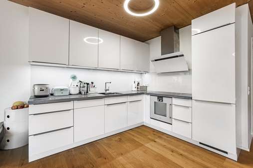 Küche Küche - Etagenwohnung in 81927 München mit 89m² kaufen