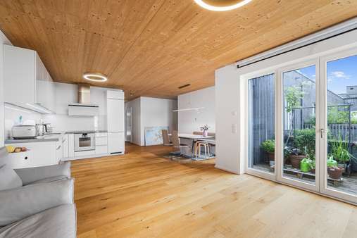 Wohnzimmer Wohnzimmer - Etagenwohnung in 81927 München mit 89m² kaufen