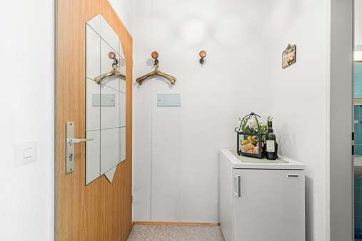 Eingangsbereich - Etagenwohnung in 82487 Oberammergau mit 38m² kaufen