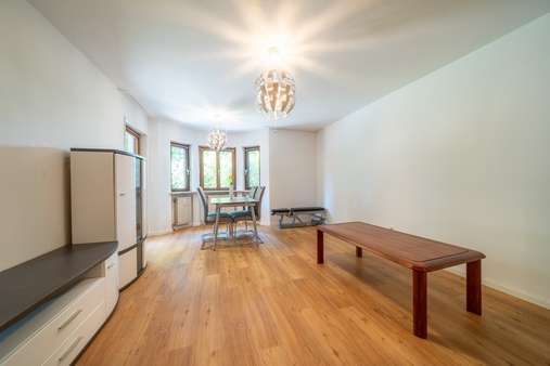 Wohn-/Essbereich Wohn-/Essbereich - Erdgeschosswohnung in 85764 Oberschleißheim mit 69m² kaufen