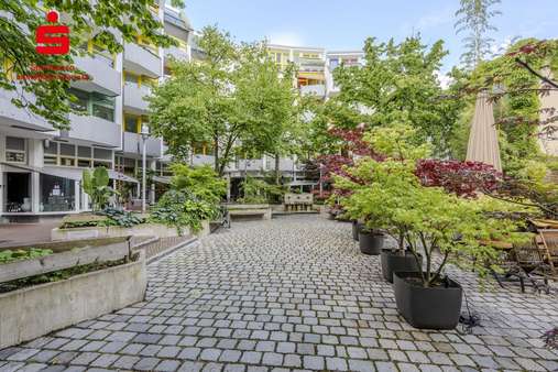 Idyllische Umgebung - Maisonette-Wohnung in 80799 München mit 56m² kaufen