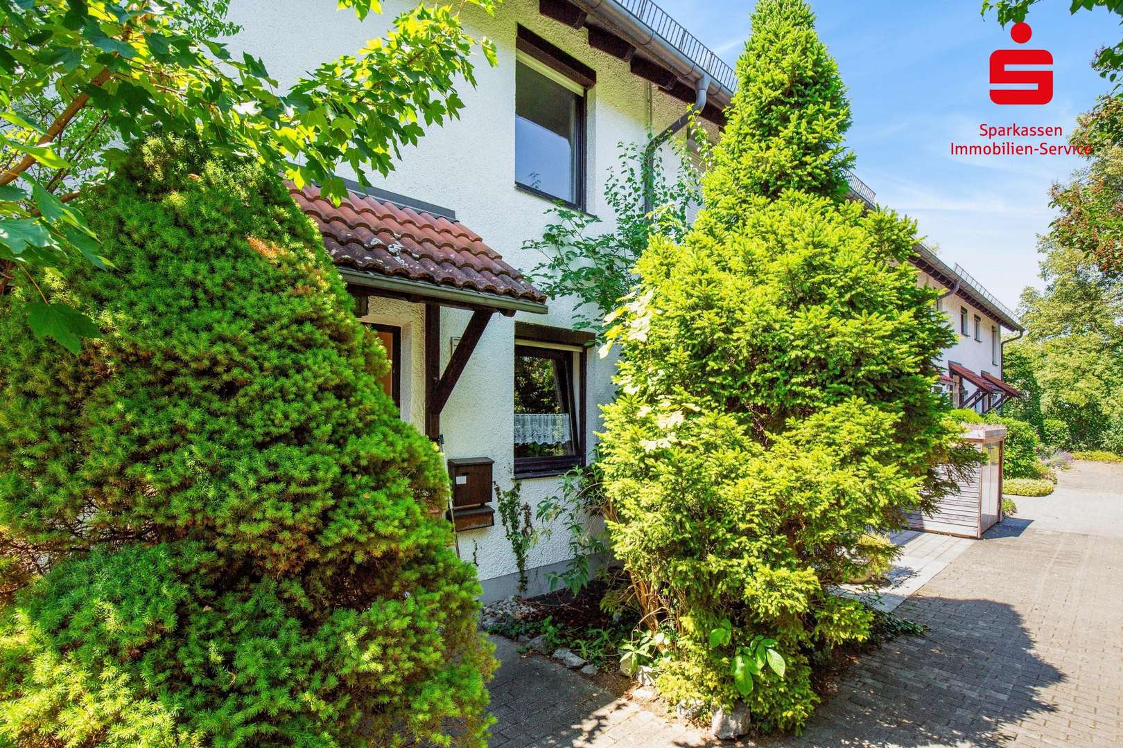 Außenansicht Außenansicht - Reihenmittelhaus in 81929 München mit 134m² kaufen