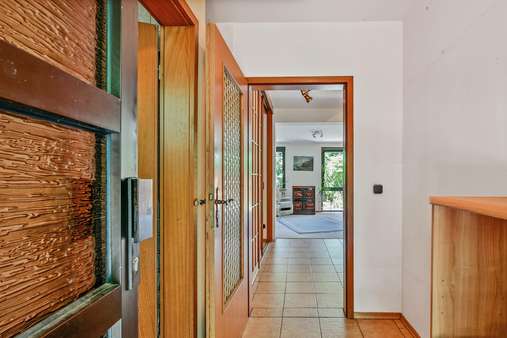 Windfang Windfang - Reihenmittelhaus in 81929 München mit 134m² kaufen