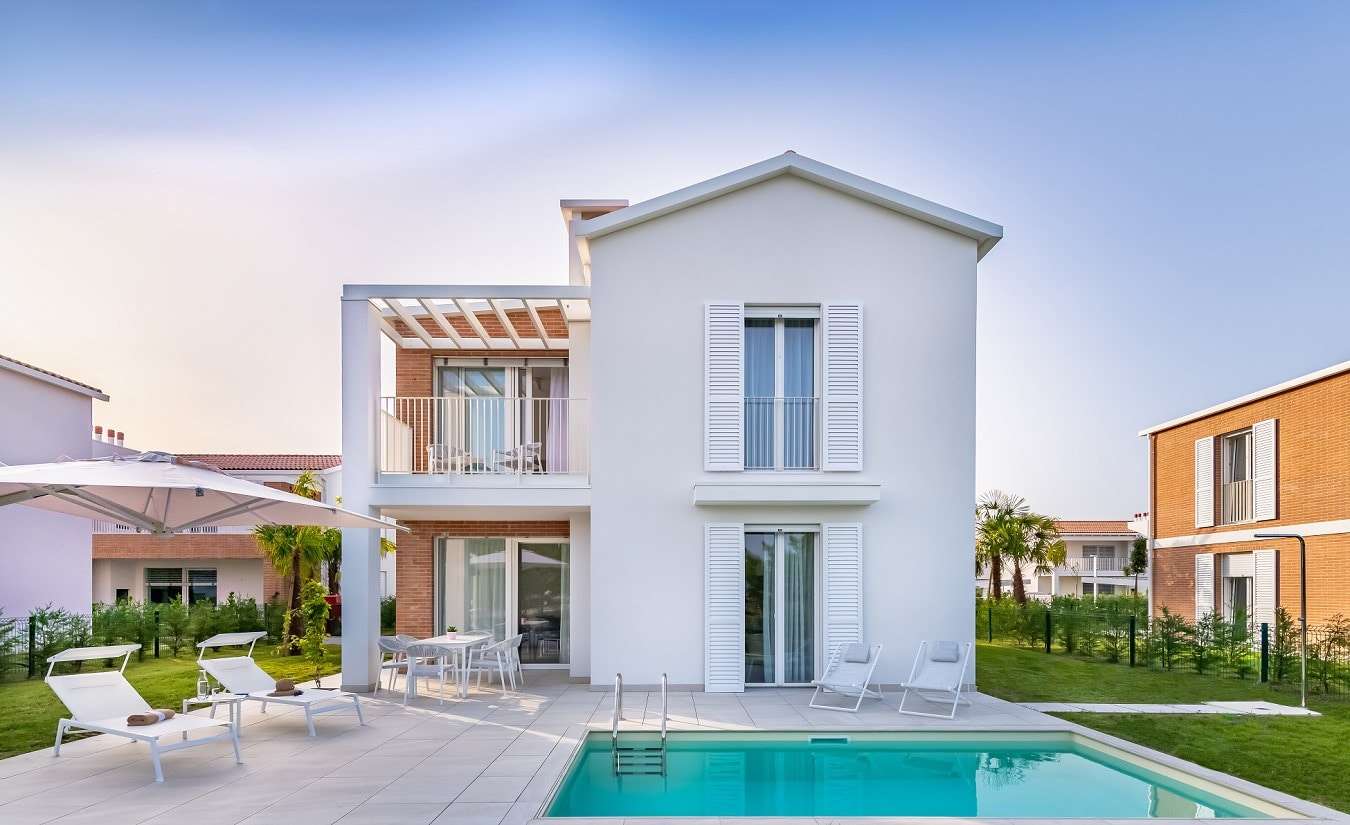 Außenansicht Außenansicht - Villa in 80805 München mit 160m² als Kapitalanlage kaufen