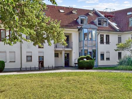 Ansicht Hauseingang Ansicht Hauseingang - Dachgeschosswohnung in 82256 Fürstenfeldbruck mit 63m² kaufen