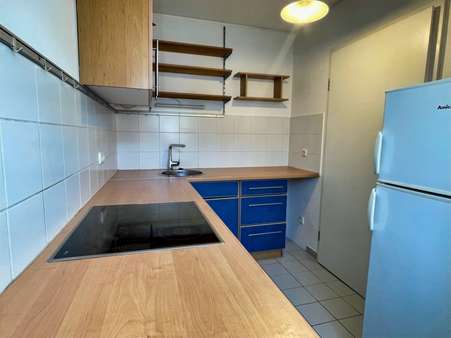 Küche - Dachgeschosswohnung in 82256 Fürstenfeldbruck mit 63m² kaufen