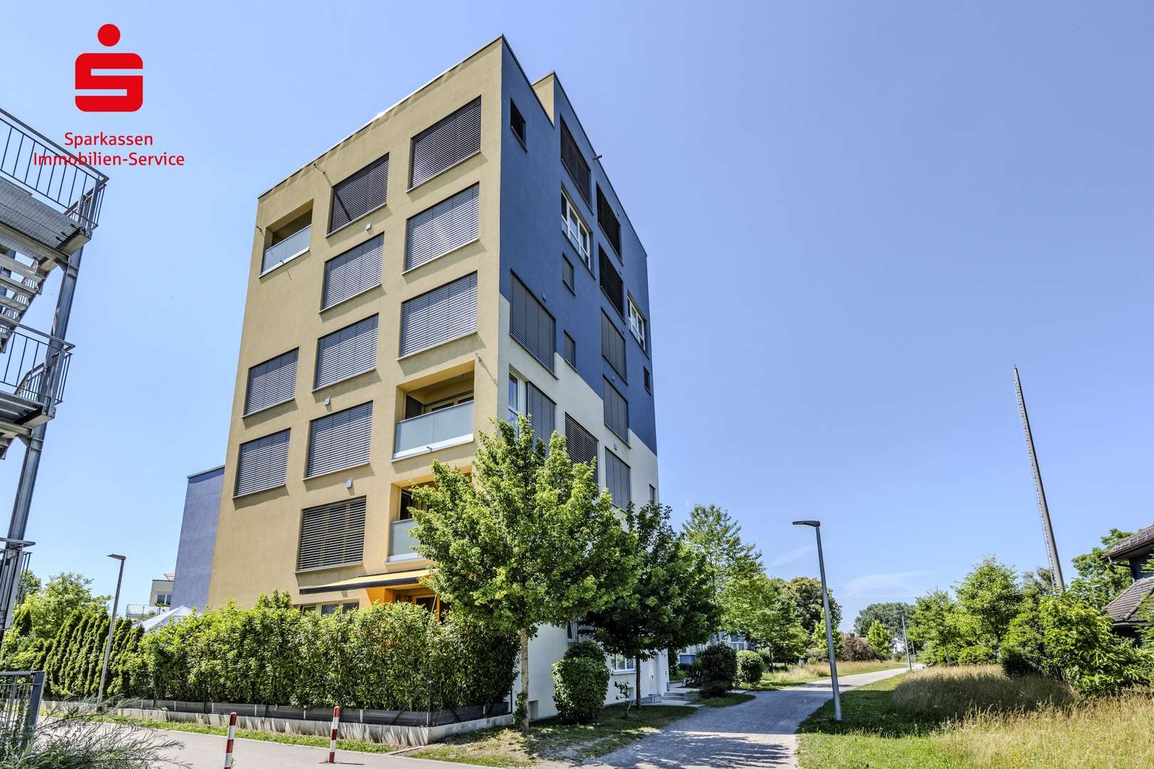 Hausansicht Hausansicht - Erdgeschosswohnung in 85221 Dachau mit 67m² kaufen