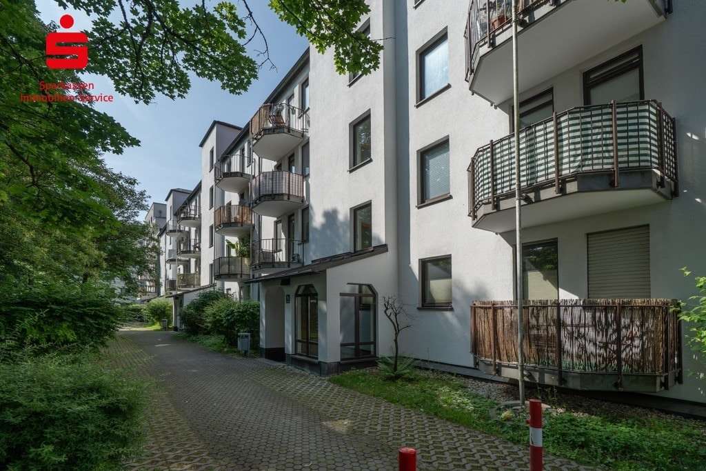 Hausansicht - Etagenwohnung in 81241 München mit 60m² kaufen