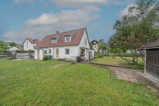Garten Garten - Grundstück in 80937 München mit 815m² kaufen