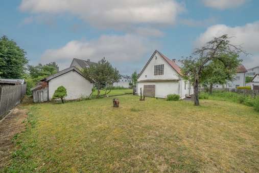 Garten Garten - Grundstück in 80937 München mit 815m² kaufen