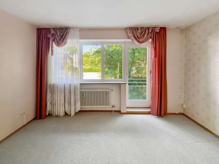 Zimmer mit Balkon Zimmer mit Balkon - Etagenwohnung in 81737 München mit 136m² kaufen