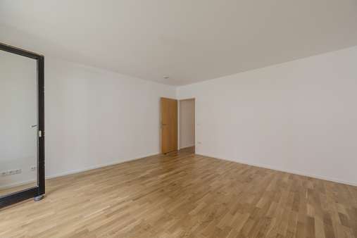 Wohnzimmer Wohnzimmer - Erdgeschosswohnung in 80686 München mit 55m² kaufen