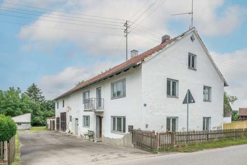 Hausansicht - Grundstück in 85777 Fahrenzhausen mit 3554m² kaufen