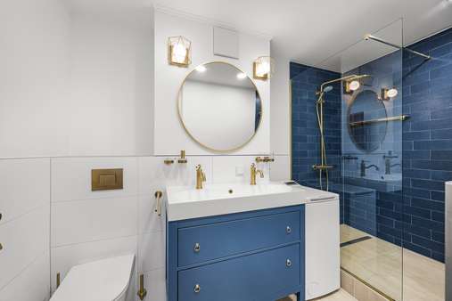Badezimmer Badezimmer - Dachgeschosswohnung in 81739 München mit 63m² kaufen