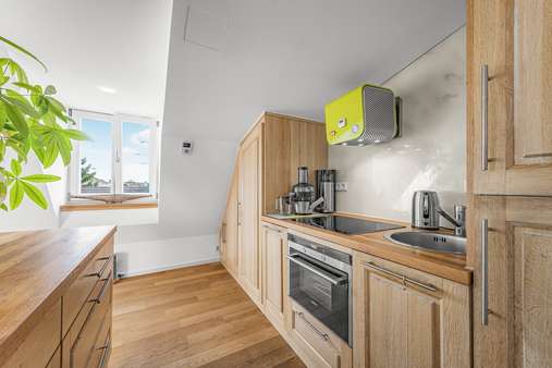 Küche Küche - Dachgeschosswohnung in 81541 München mit 93m² kaufen