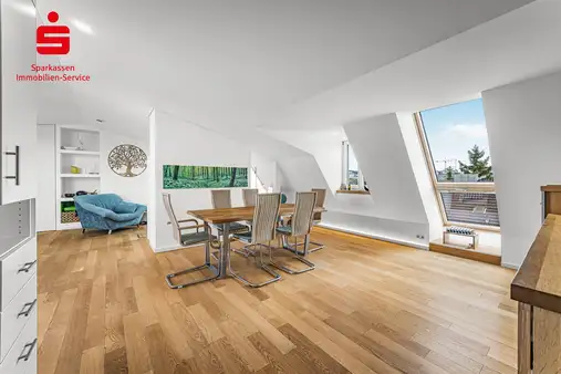 Exklusive Wohnung im Dachgeschoss – Ruhe, Luxus und urbanes Flair