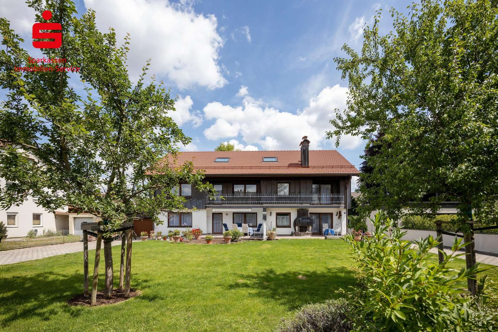 Hausansicht - Mehrfamilienhaus in 85591 Vaterstetten mit 318m² kaufen