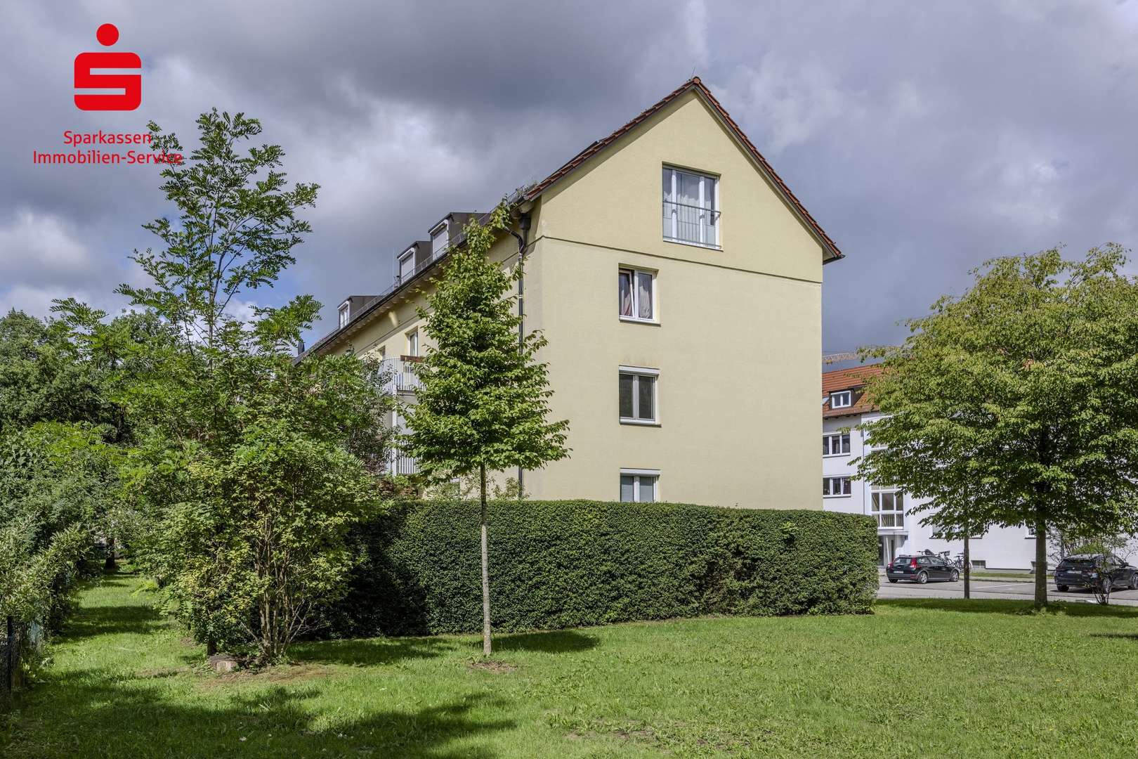 Hausansicht - Etagenwohnung in 81549 München mit 103m² kaufen