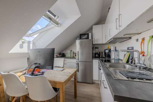 Küche Küche - Dachgeschosswohnung in 81671 München mit 45m² kaufen