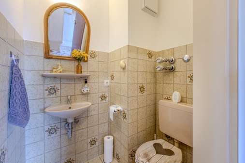 WC WC - Etagenwohnung in 80997 München mit 72m² kaufen