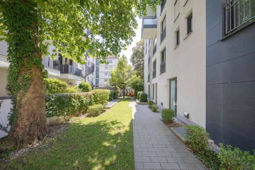 Außenansicht - Etagenwohnung in 80336 München mit 57m² kaufen