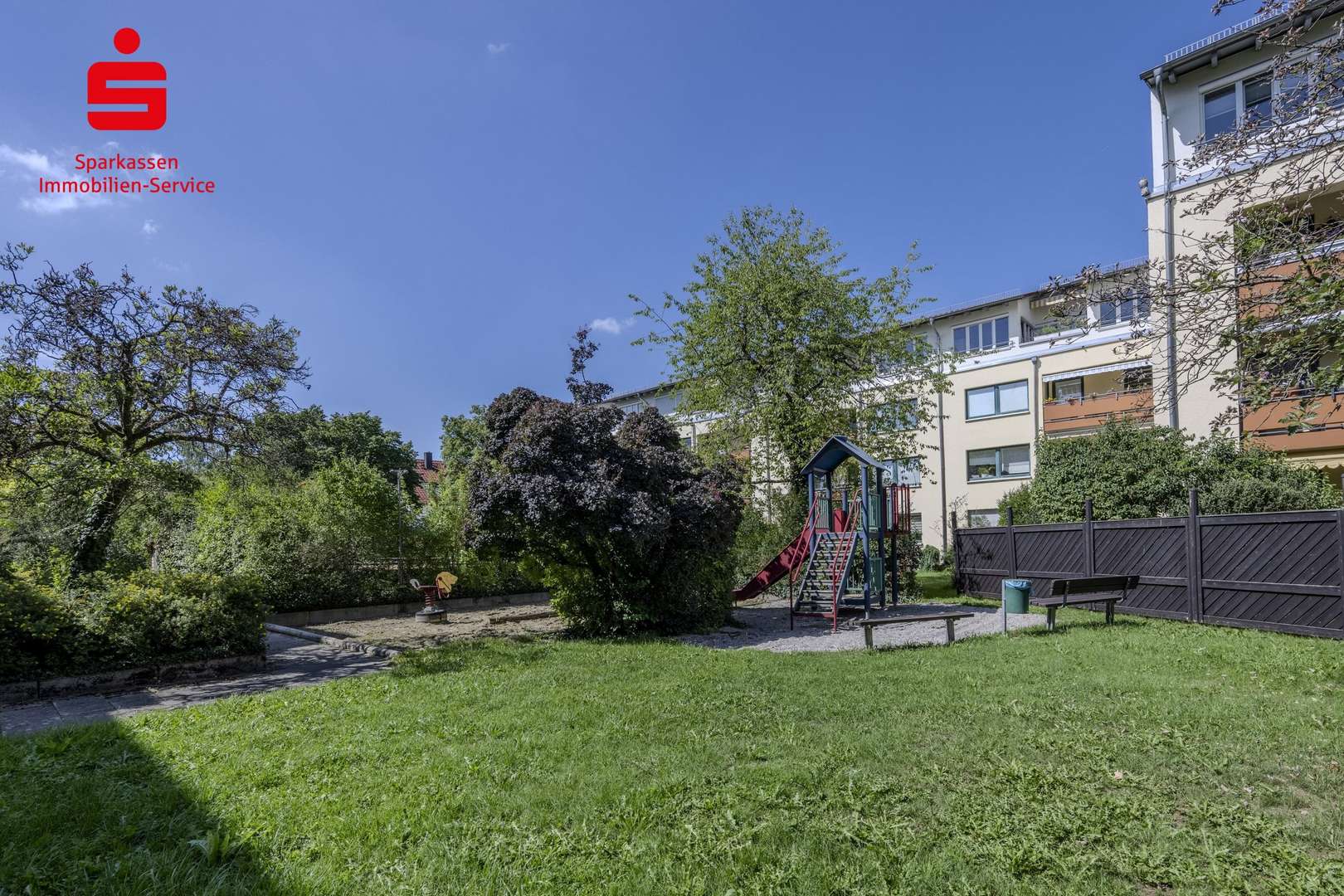Hausansicht Hausansicht - Etagenwohnung in 81479 München mit 72m² kaufen