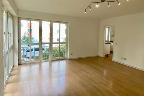 Wohn-/ Schlafbereich - Etagenwohnung in 81379 München mit 38m² mieten