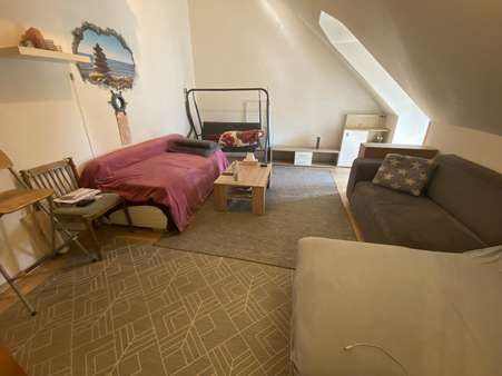 Wohnbereich Wohnbereich - Dachgeschosswohnung in 94032 Passau mit 36m² kaufen