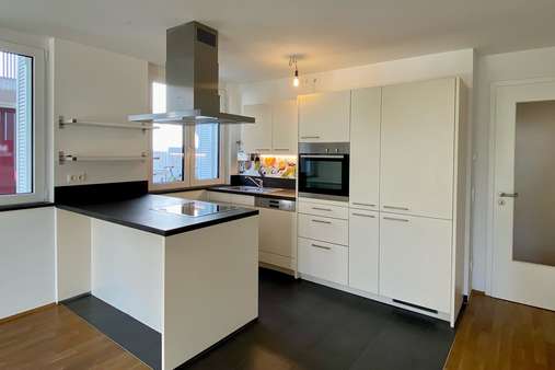 Küche Küche - Erdgeschosswohnung in 85640 Putzbrunn mit 78m² mieten