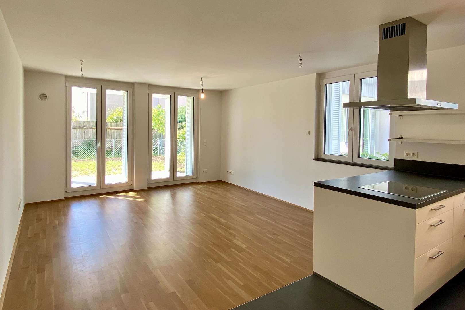Wohn-/ Esszimmer Wohn-/ Esszimmer - Erdgeschosswohnung in 85640 Putzbrunn mit 78m² mieten