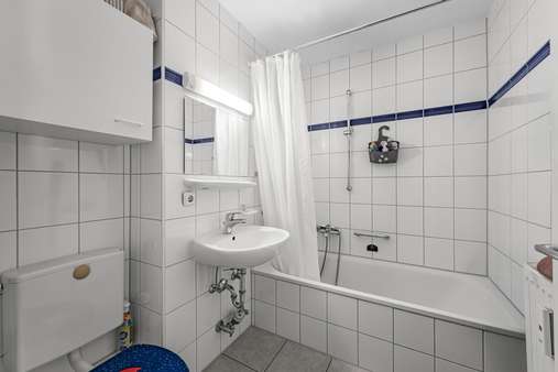 Badezimmer Badezimmer - Erdgeschosswohnung in 85540 Haar mit 62m² kaufen