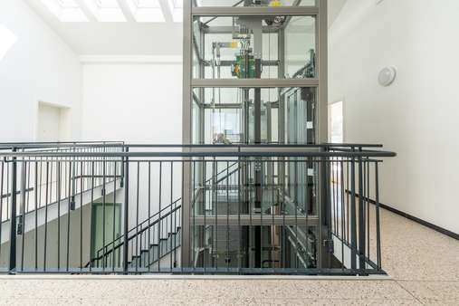 Aufzug - Etagenwohnung in 81541 München mit 22m² kaufen