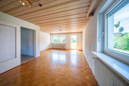Wohnzimmer Wohnzimmer - Einfamilienhaus in 82515 Wolfratshausen mit 107m² kaufen