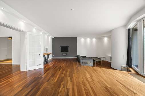 Wohnzimmer Wohnzimmer - Einfamilienhaus in 82031 Grünwald mit 331m² kaufen