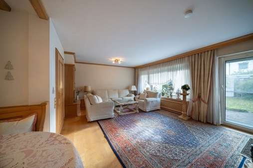 Wohnbereich - Reihenmittelhaus in 85540 Haar mit 122m² kaufen
