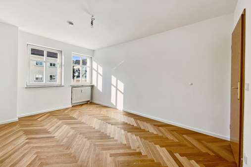 Schlafzimmer - Etagenwohnung in 80639 München mit 100m² kaufen