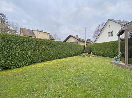 Garten - Doppelhaushälfte in 81249 München mit 120m² kaufen