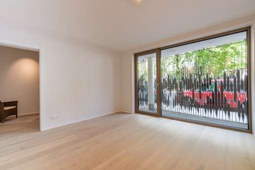 Büro im EG - Erdgeschosswohnung in 80331 München mit 177m² kaufen