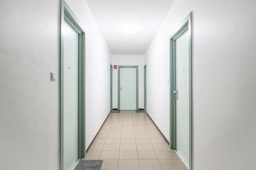 Treppenhaus - Etagenwohnung in 81541 München mit 20m² kaufen