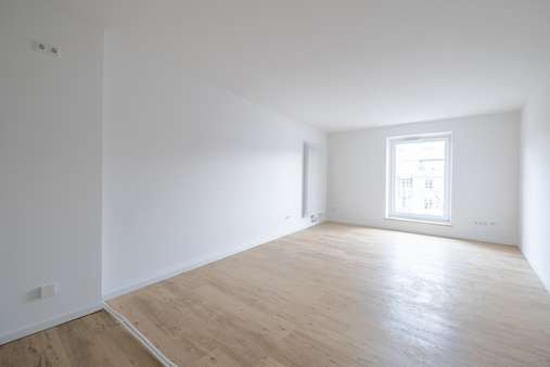 Wohnzimmer - Etagenwohnung in 81541 München mit 48m² kaufen