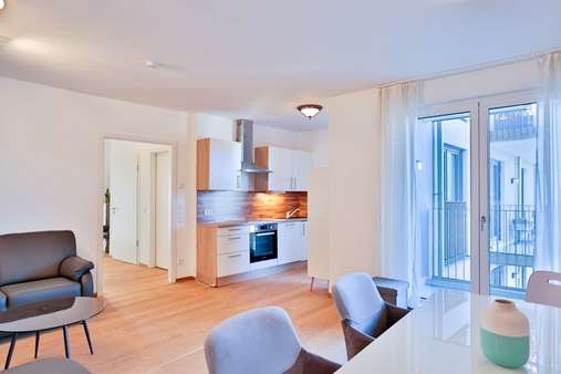 Essplatz und Küche - Etagenwohnung in 81677 München mit 91m² kaufen
