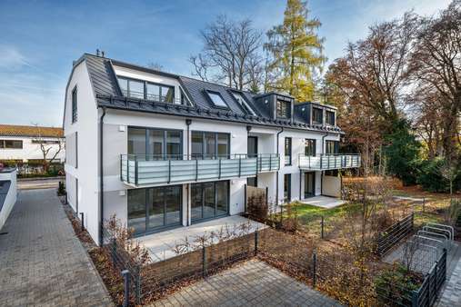 Westansicht Westansicht - Etagenwohnung in 81737 München mit 116m² kaufen