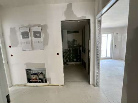 Flur Flur - Etagenwohnung in 81737 München mit 57m² kaufen