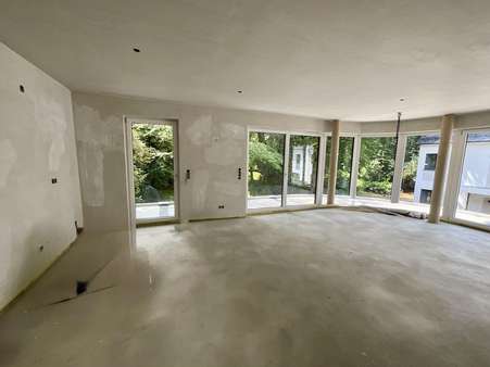 WohnzimmerKüche - Etagenwohnung in 81737 München mit 109m² kaufen