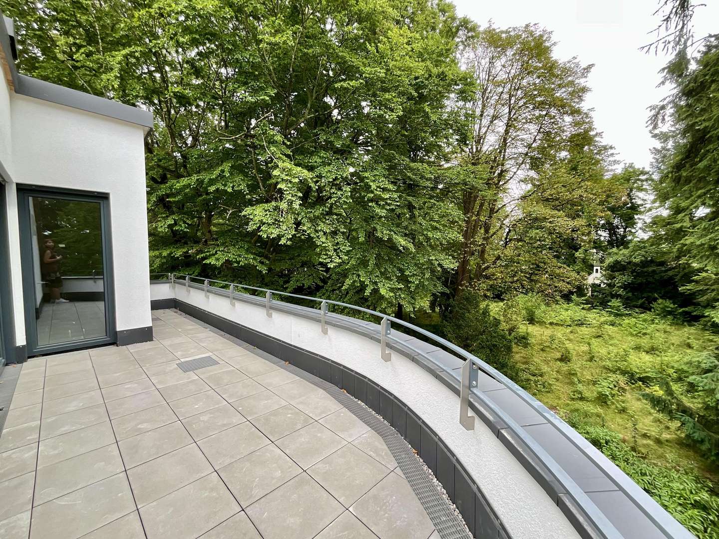 Dachterrasse - Dachgeschosswohnung in 81737 München mit 109m² kaufen