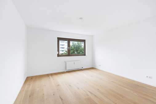Schlafzimmer - Etagenwohnung in 81927 München mit 74m² kaufen
