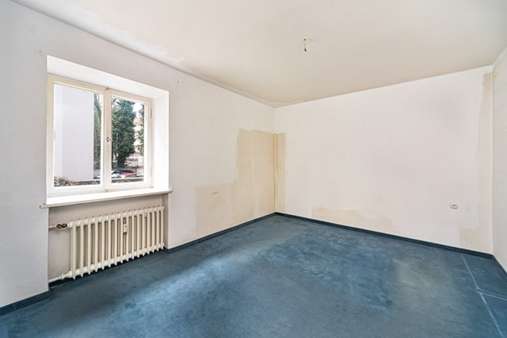 Schlafzimmer - Erdgeschosswohnung in 80801 München mit 86m² kaufen
