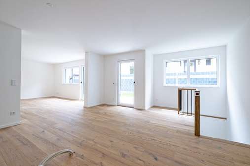 Offene Küche EG - Erdgeschosswohnung in 80993 München mit 111m² kaufen