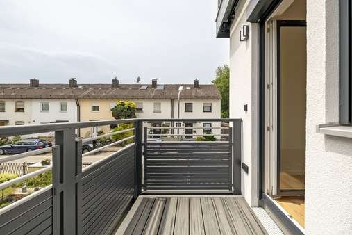 Balkon OG - Maisonette-Wohnung in 80993 München mit 102m² kaufen